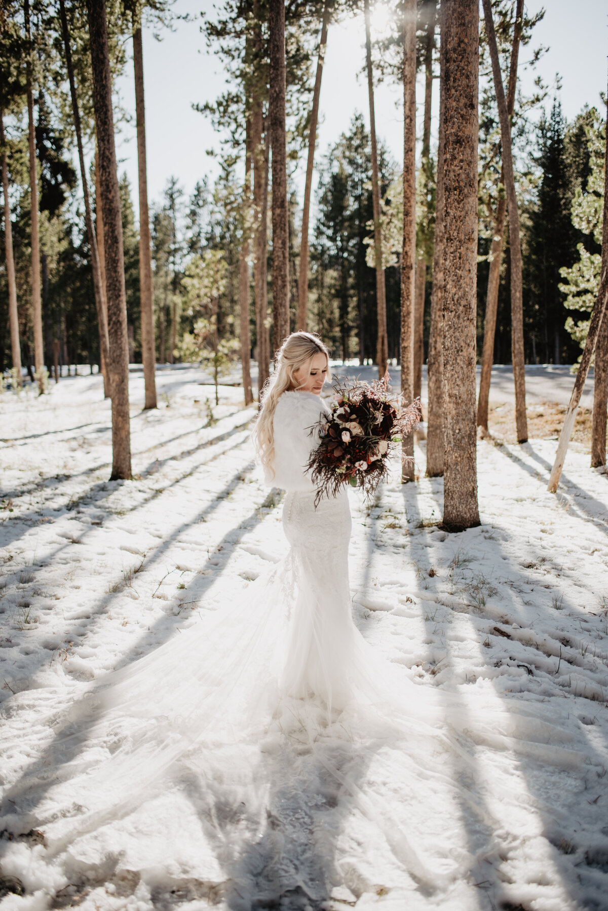 Jackson Hole Photographers capture bride holding bouquet