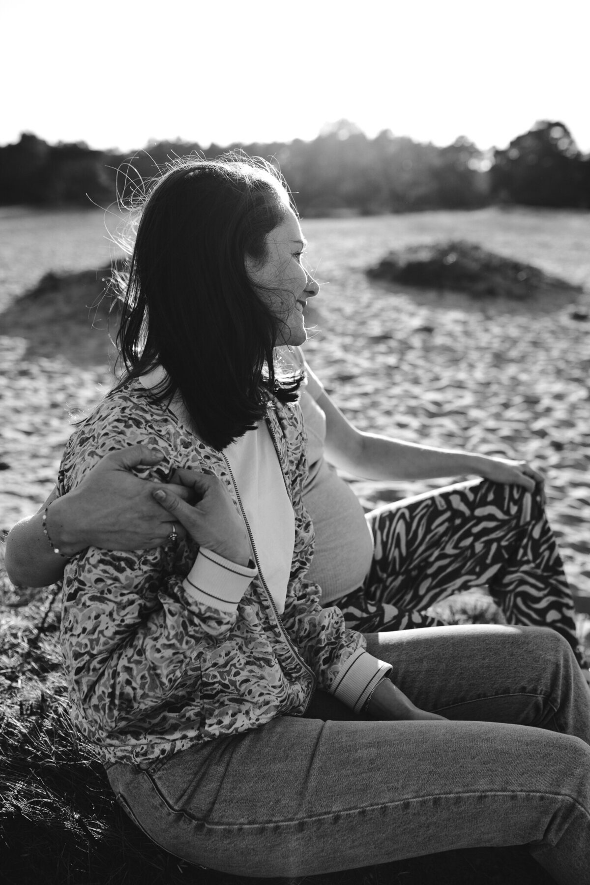 WEB - Merel en Iris Zwangerschapsshoot Soesterduinen | Samantha Bosdijk Photography-73
