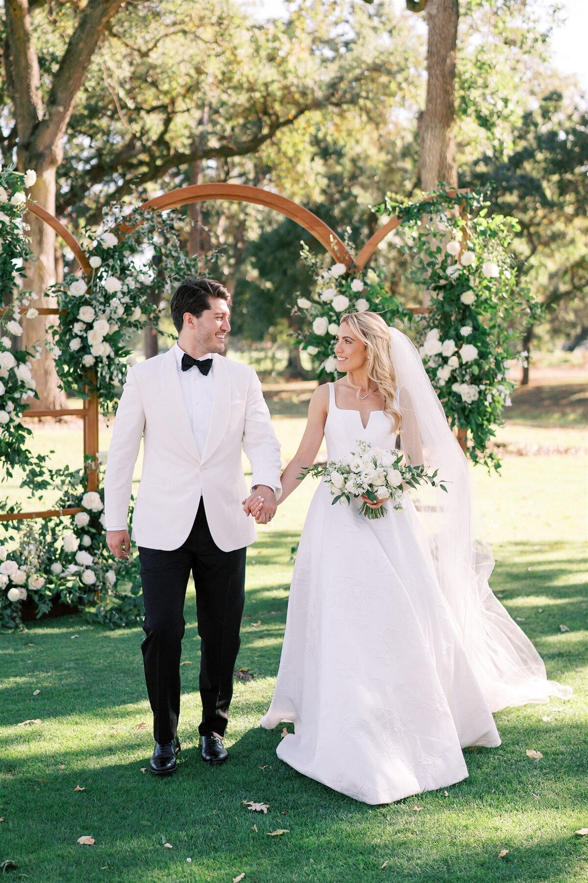 WILLOW-AND-BEN-NAPA-WEDDING-PHOTOGRAPHER-378