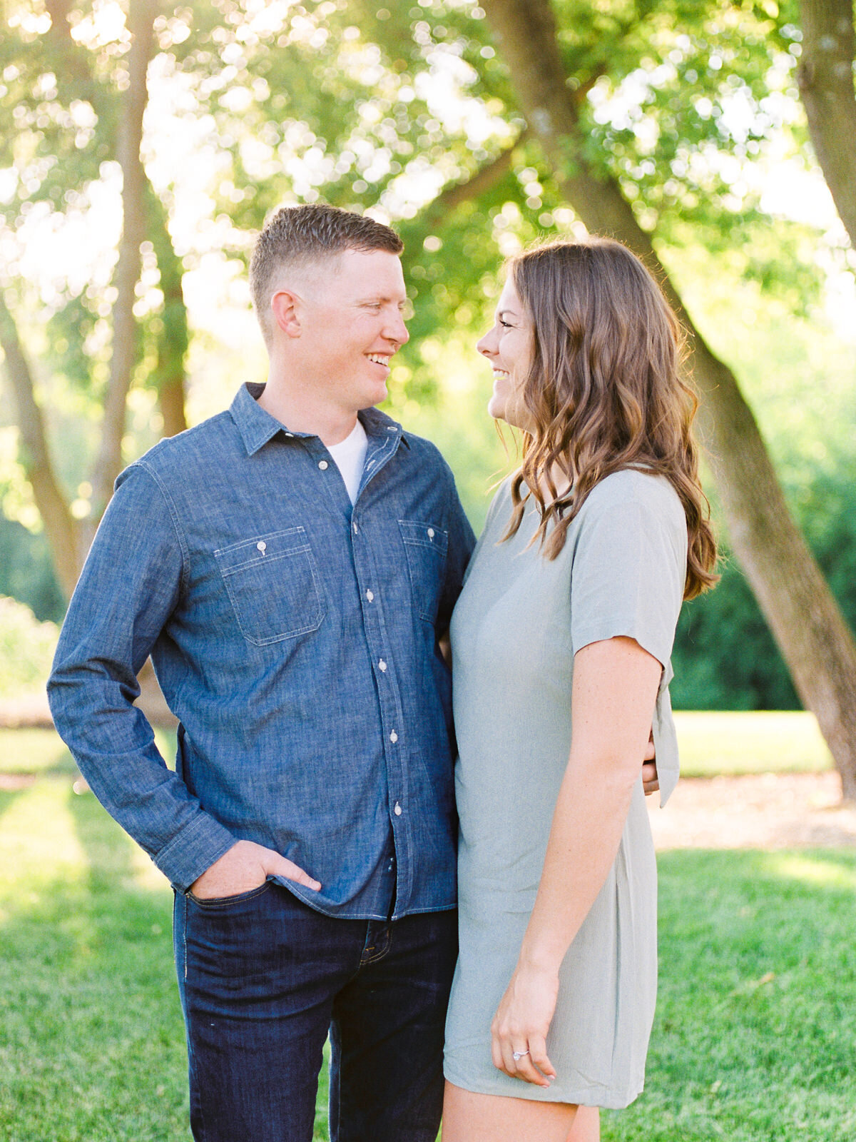 engagement-session-madison-kassieanaaphotography.com