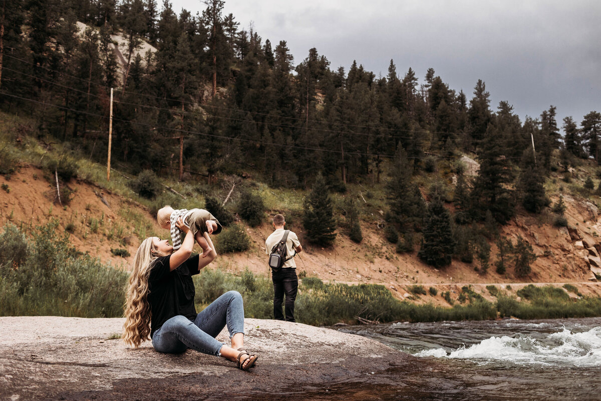 CactusandPinesPhotography_CastleRockFamilyPhotographer_CONNERFAMILY-3