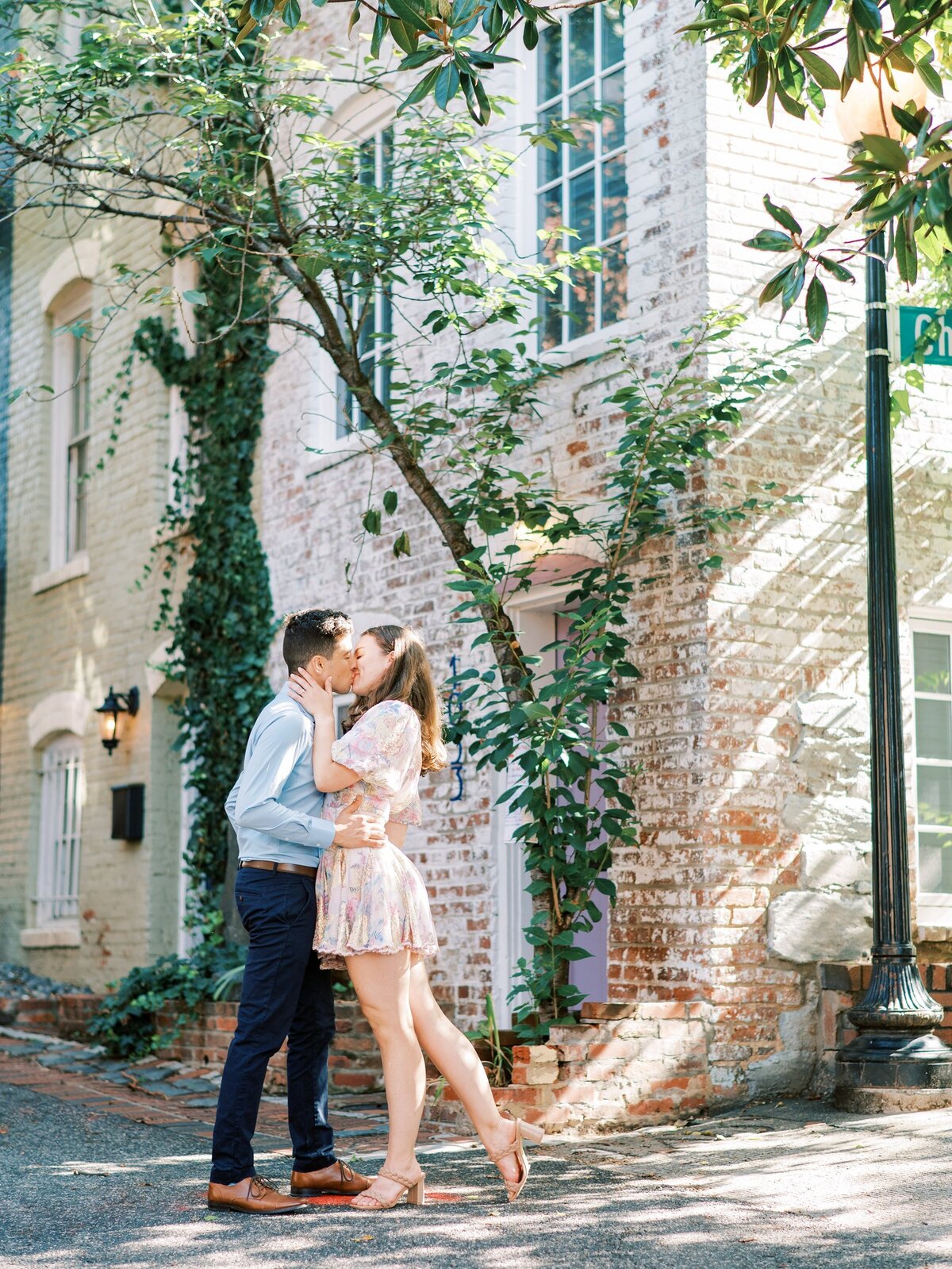 charleston-and-washington-dc-engagement-photographer-emily-sam-10
