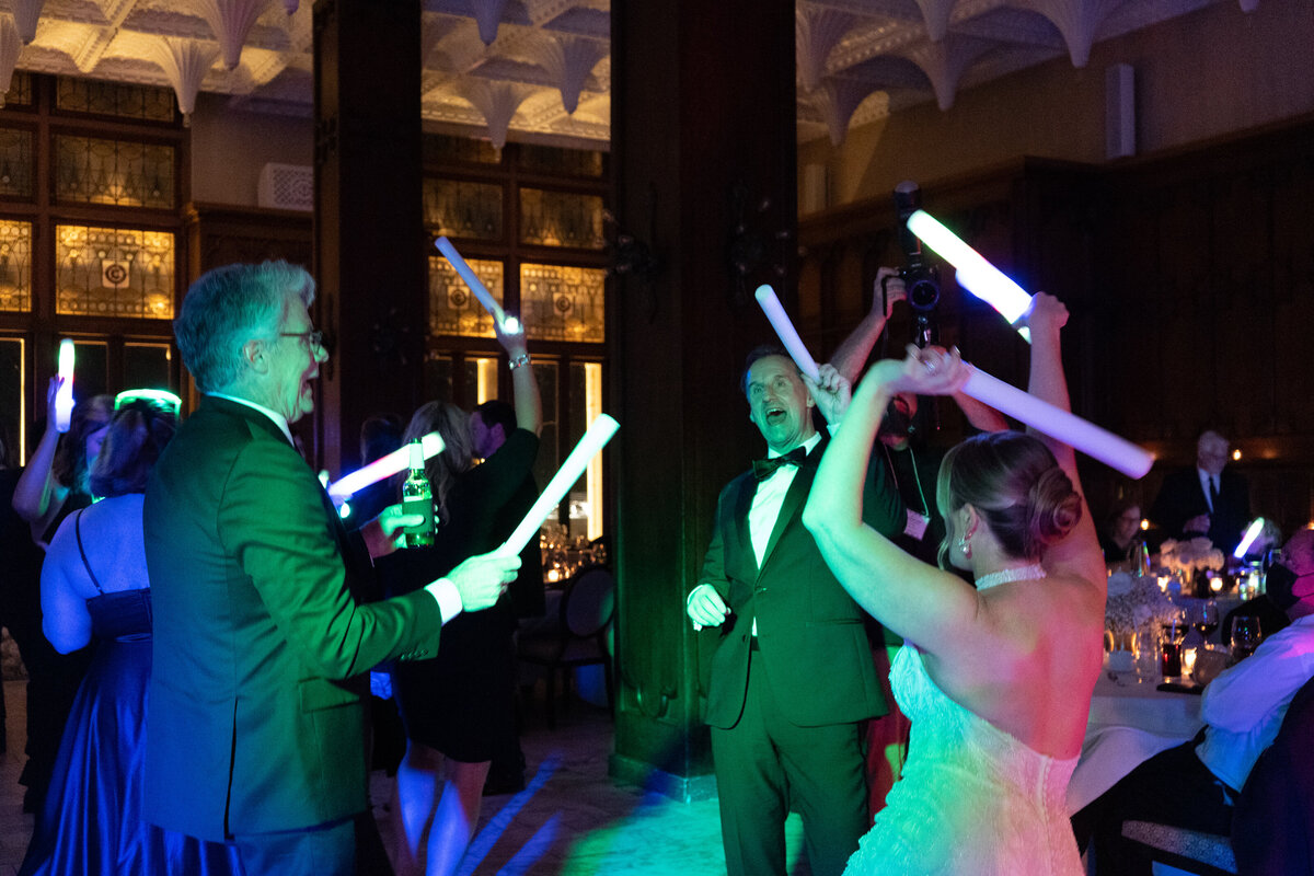fall - chicago - athletic - association - wedding - chicago