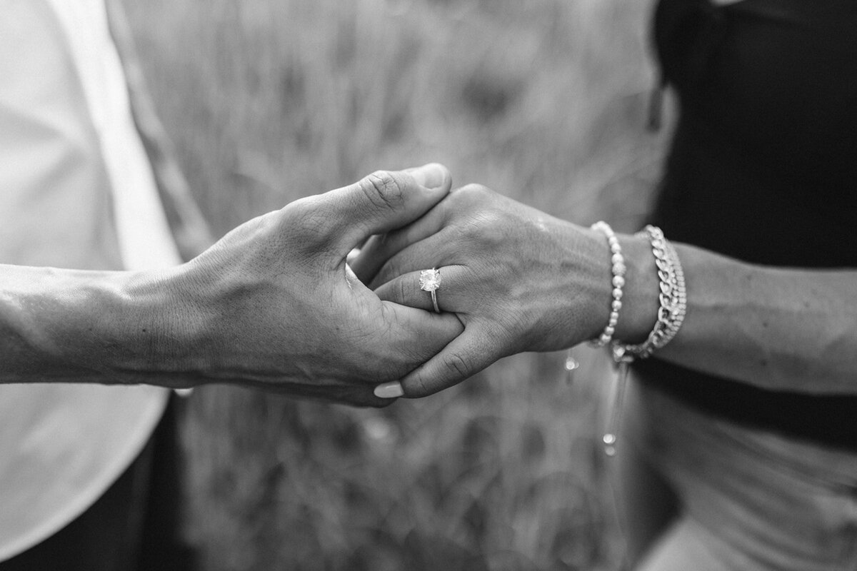 Indianapolis wedding photographer candid couple portrait