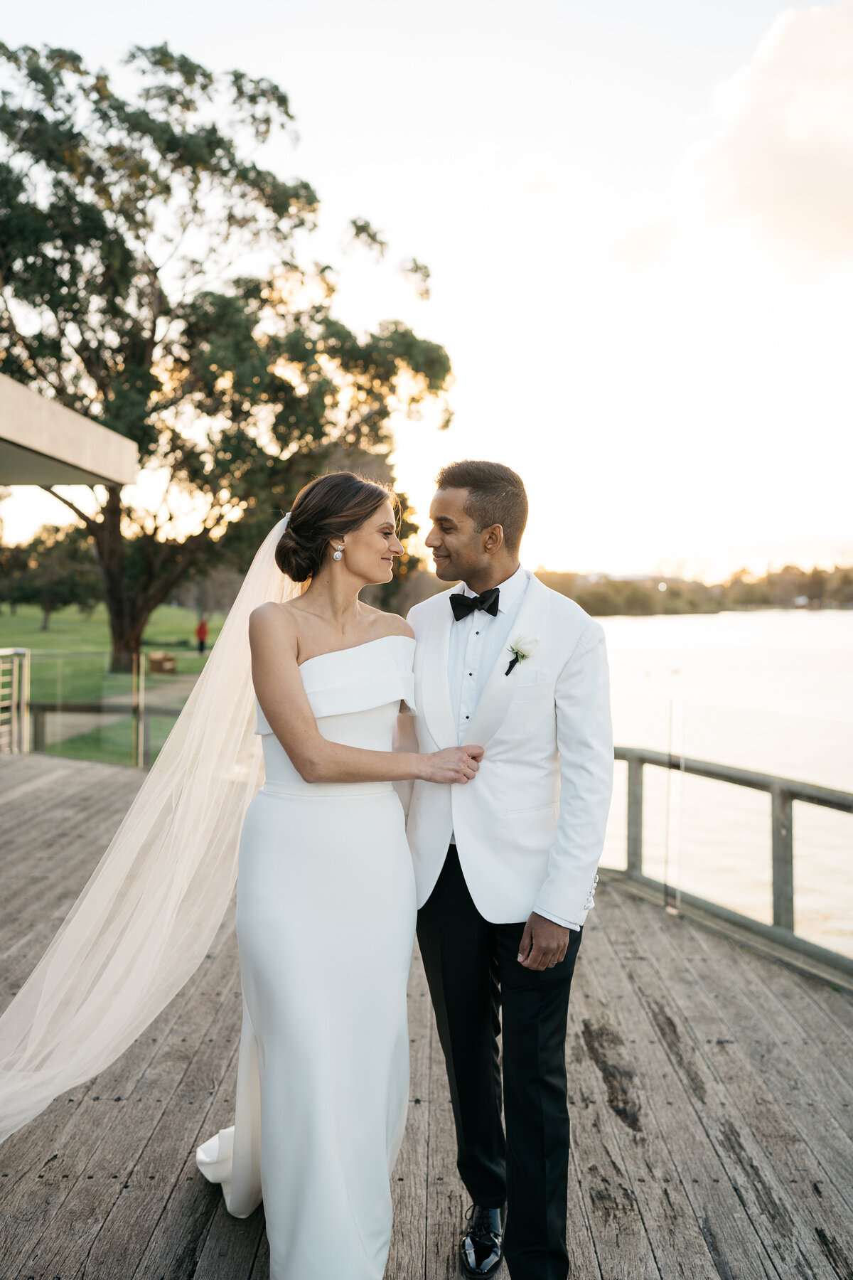 Courtney Laura Photography_ The Carousel Albert Park_ Melbourne City Wedding Photographer_ Viji and Lana-737