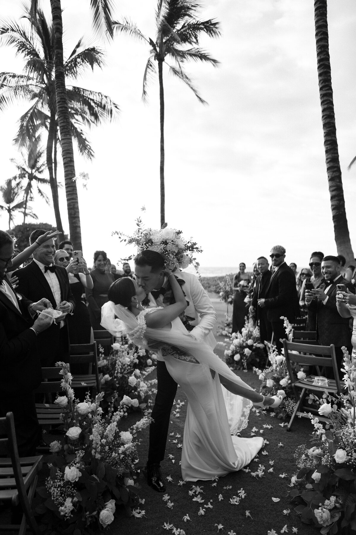 hawaii-wedding-four-seasons-shant-atarian-25