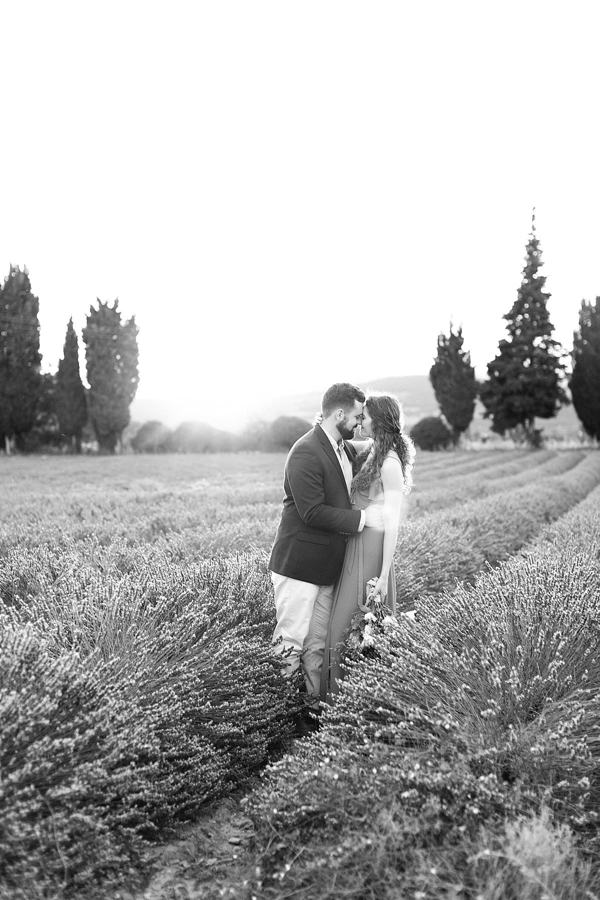 provence-france-lavender-anniversary-session-alicia-yarrish-photography-19