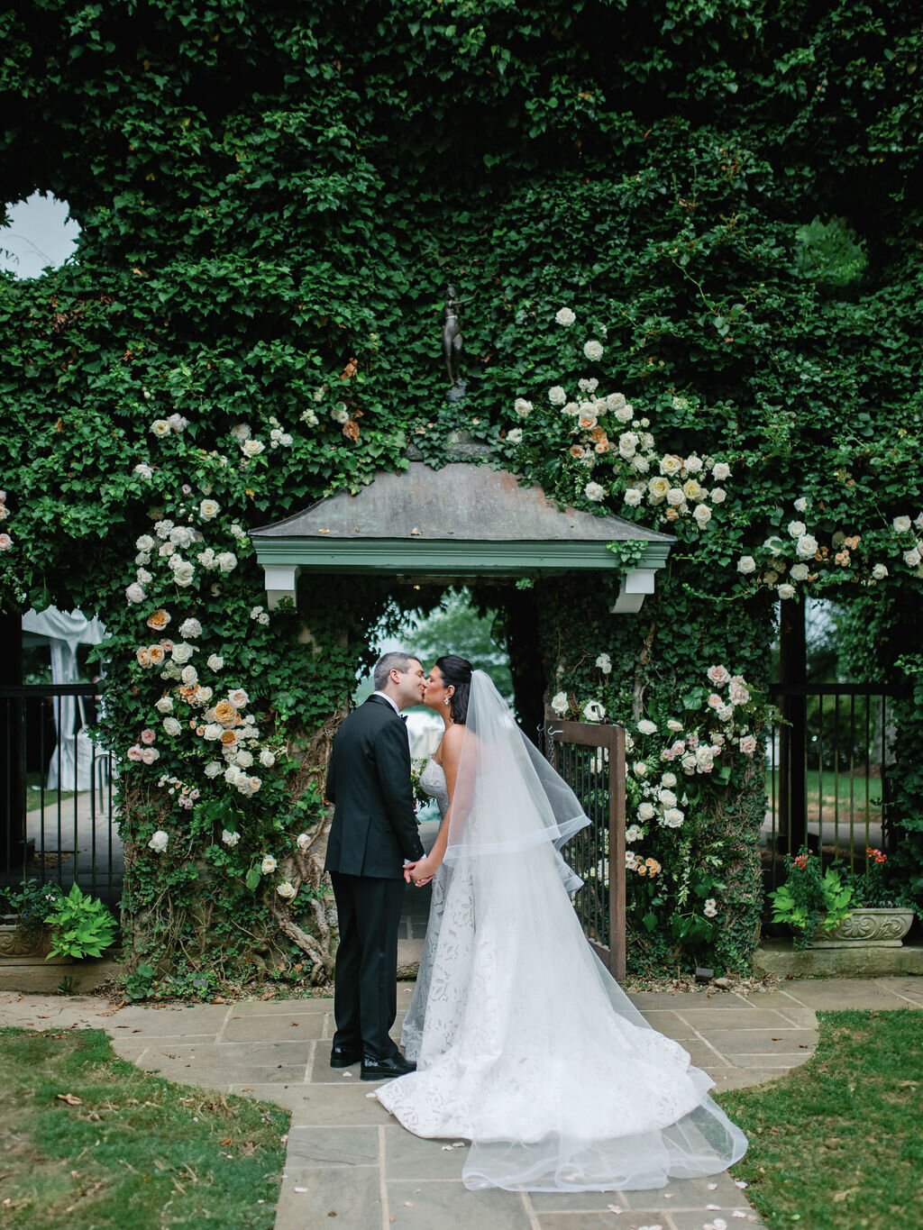 Elizabeth&Michael-Wedding-85