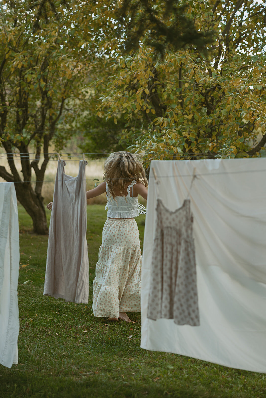 tanya-davids-photo-film-documentary-idaho-utah-oregon-washington-colorado-wedding-elopement-portrait-photographer-intention-session-apple-orchard-42