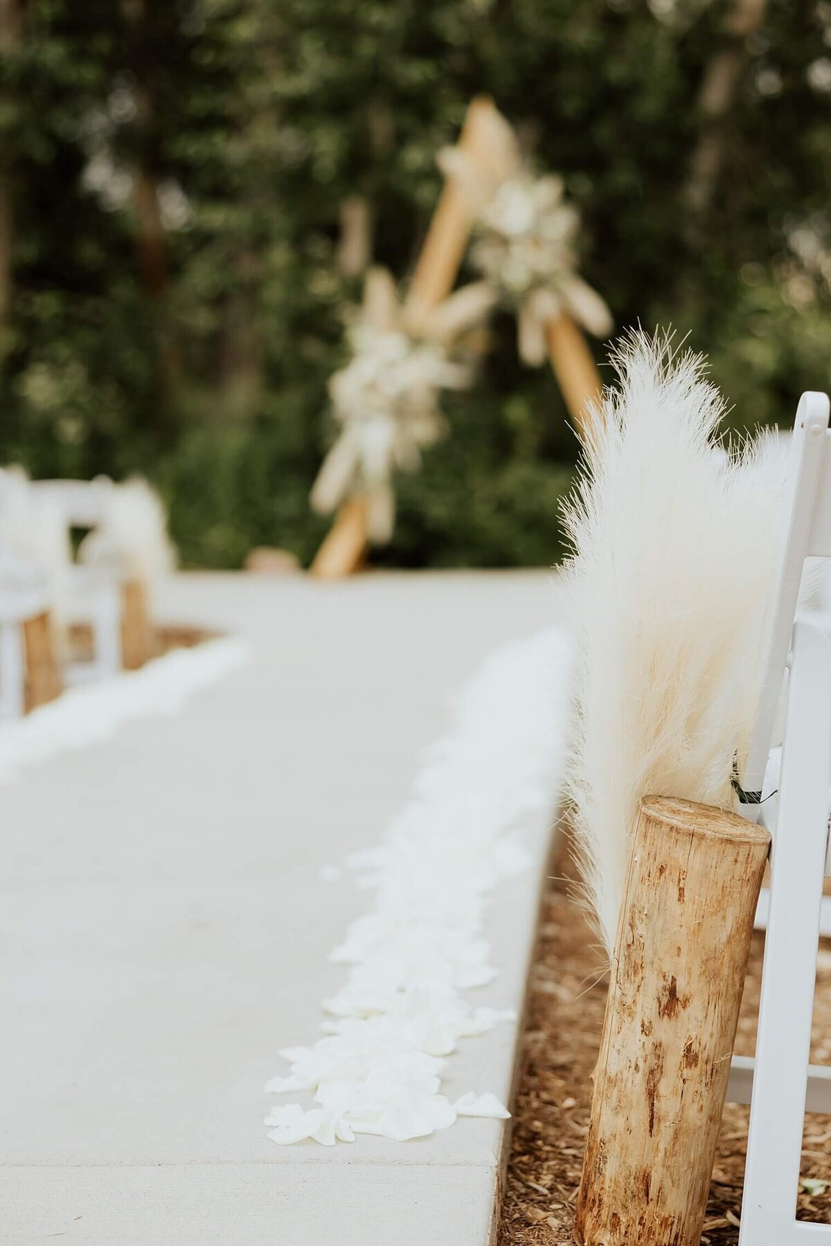 Colorado Springs, CO wedding day details at pinecrest event center