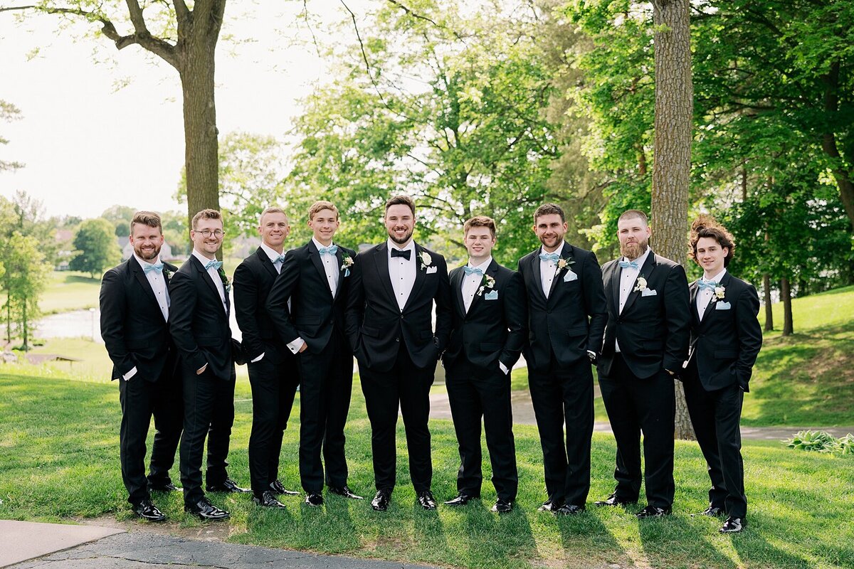 Oak-pointe-country-club-wedding_1369