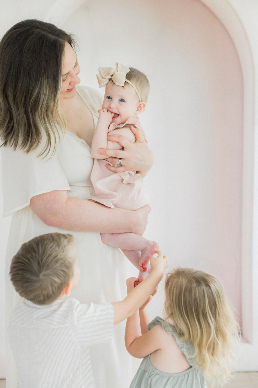 love_tree_studios_motherhood_mini_session_b_12