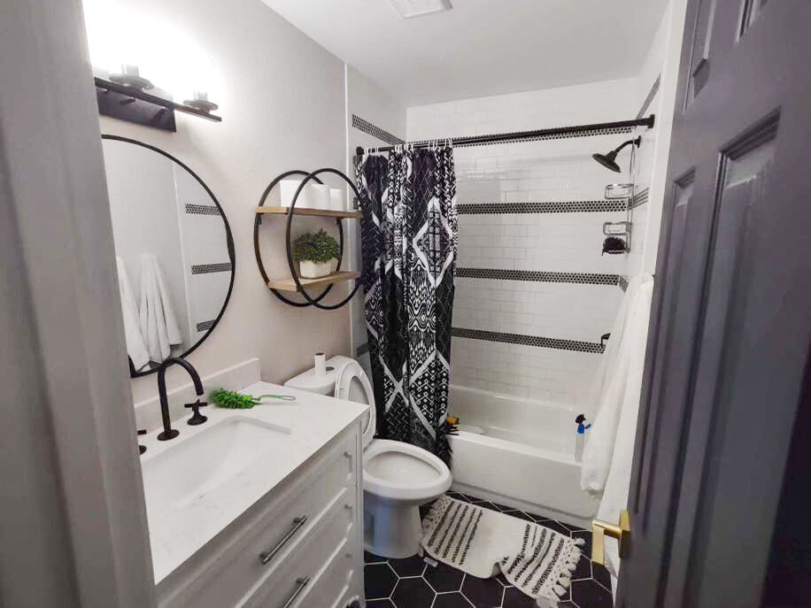 Frisco-Bathroom-Remodel (1 of 6)