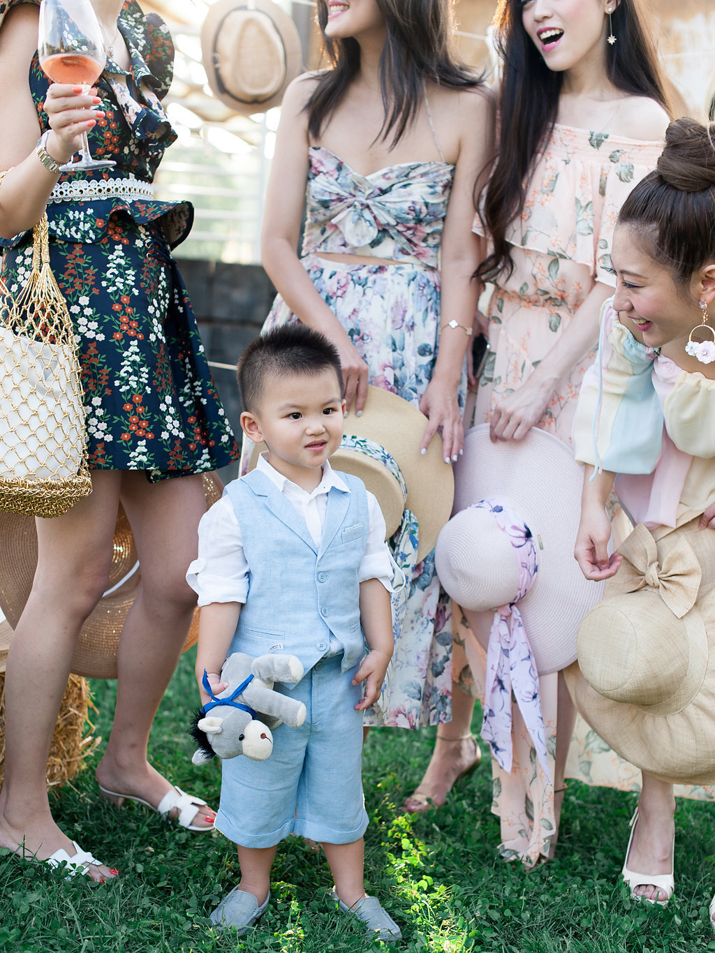 Children and guests, luxury wedding welcome event, Château de la Coste