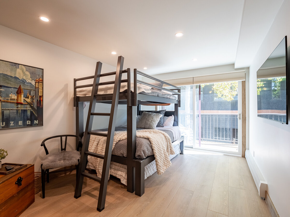 205 E Durant Street - Photo-11