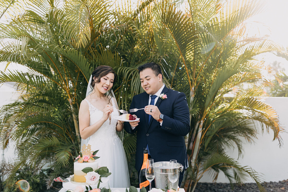 amber-mcwhorter-photography-florida-beach-elopement-chantilly-chic-celebrations-12