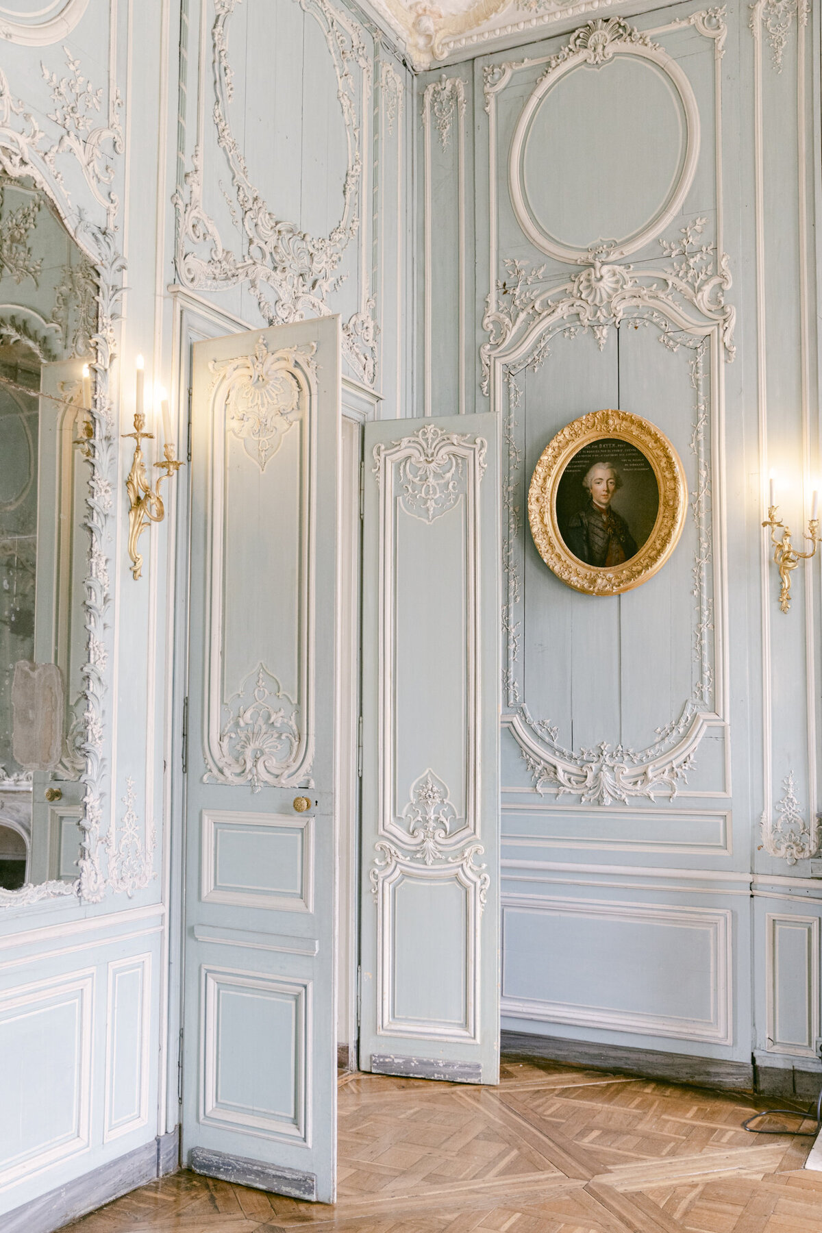 PERRUCCIPHOTO_CHATEAU_DE_CHAMPLATRUEX_PARIS_ELOPEMENT_11