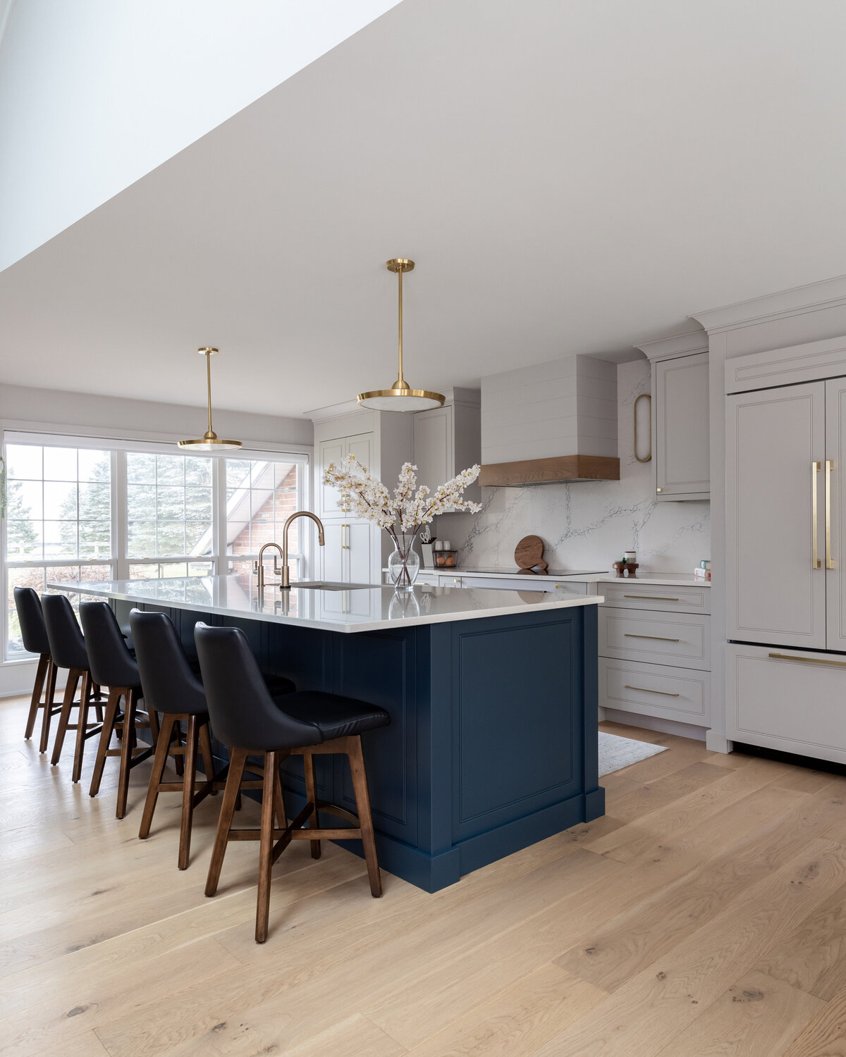 KatCoInteriors-Tiessen-Kitchen-02