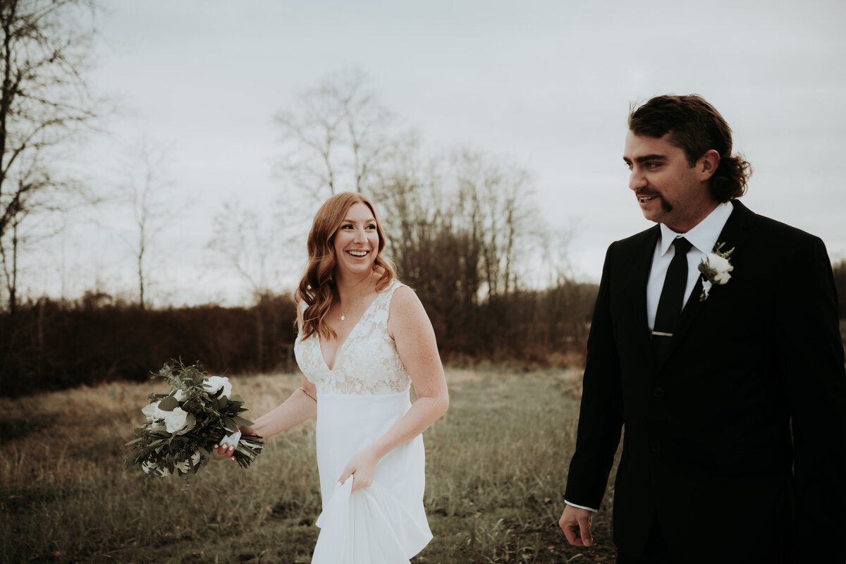 ZettelPhotography_CovilleReception_FirstLook_0099