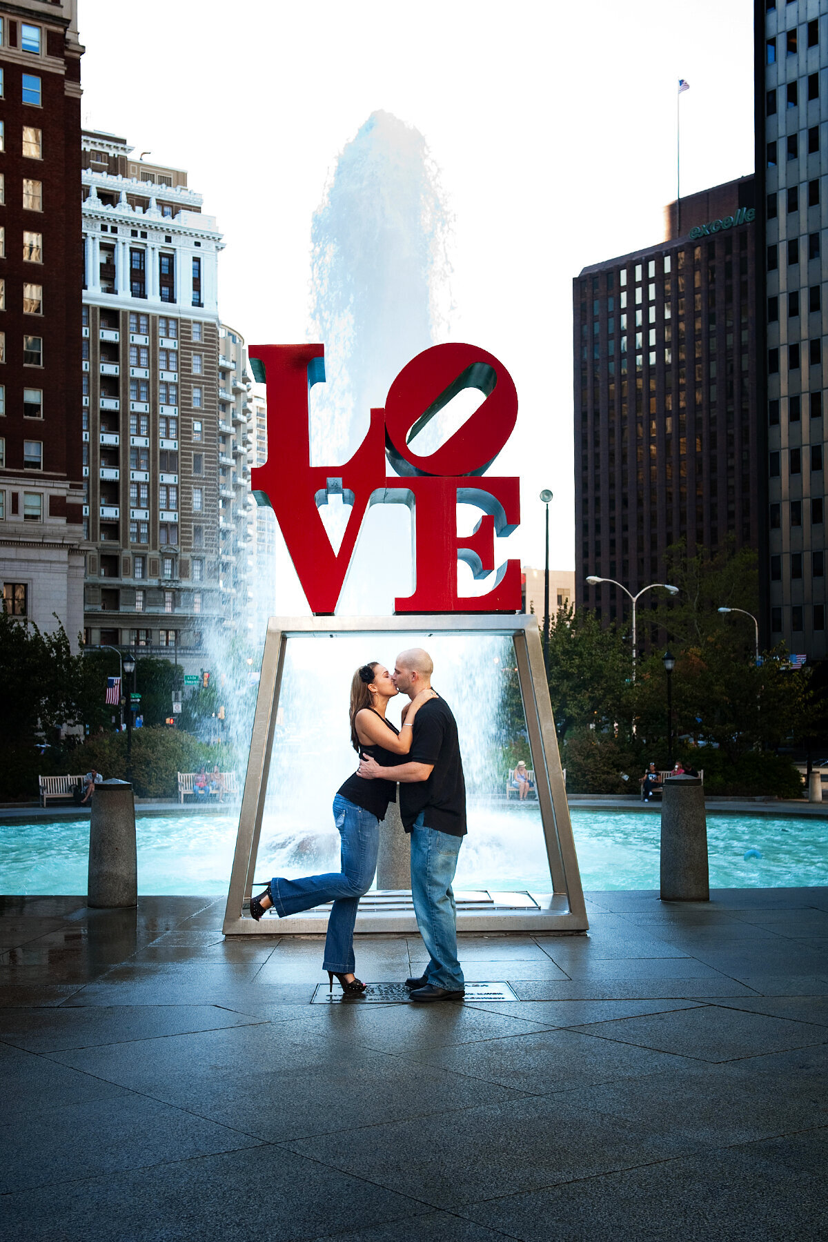 philly_love_engagement_photo