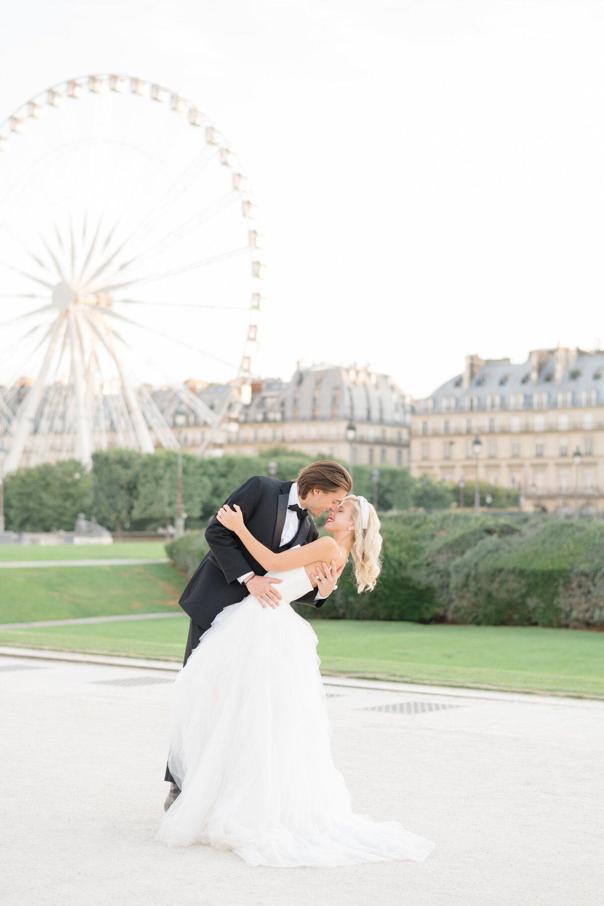Paris Destination Wedding Photographer-13