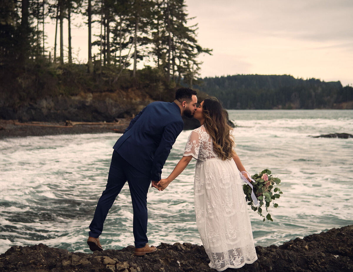 Elopement-photographer-Washington-13