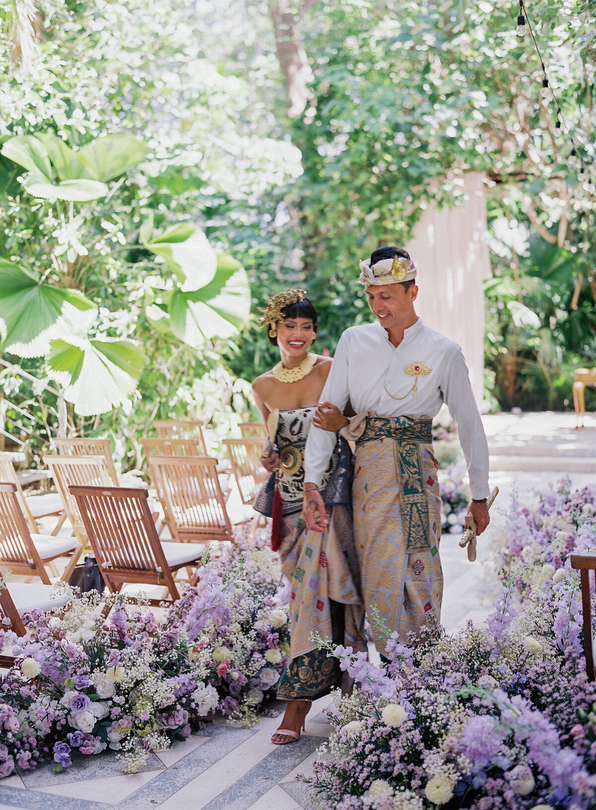 Bali Glass House Tirtha - Vicki Grafton Photography - Tropical Bali Micro Wedding Elopement Insporation-498