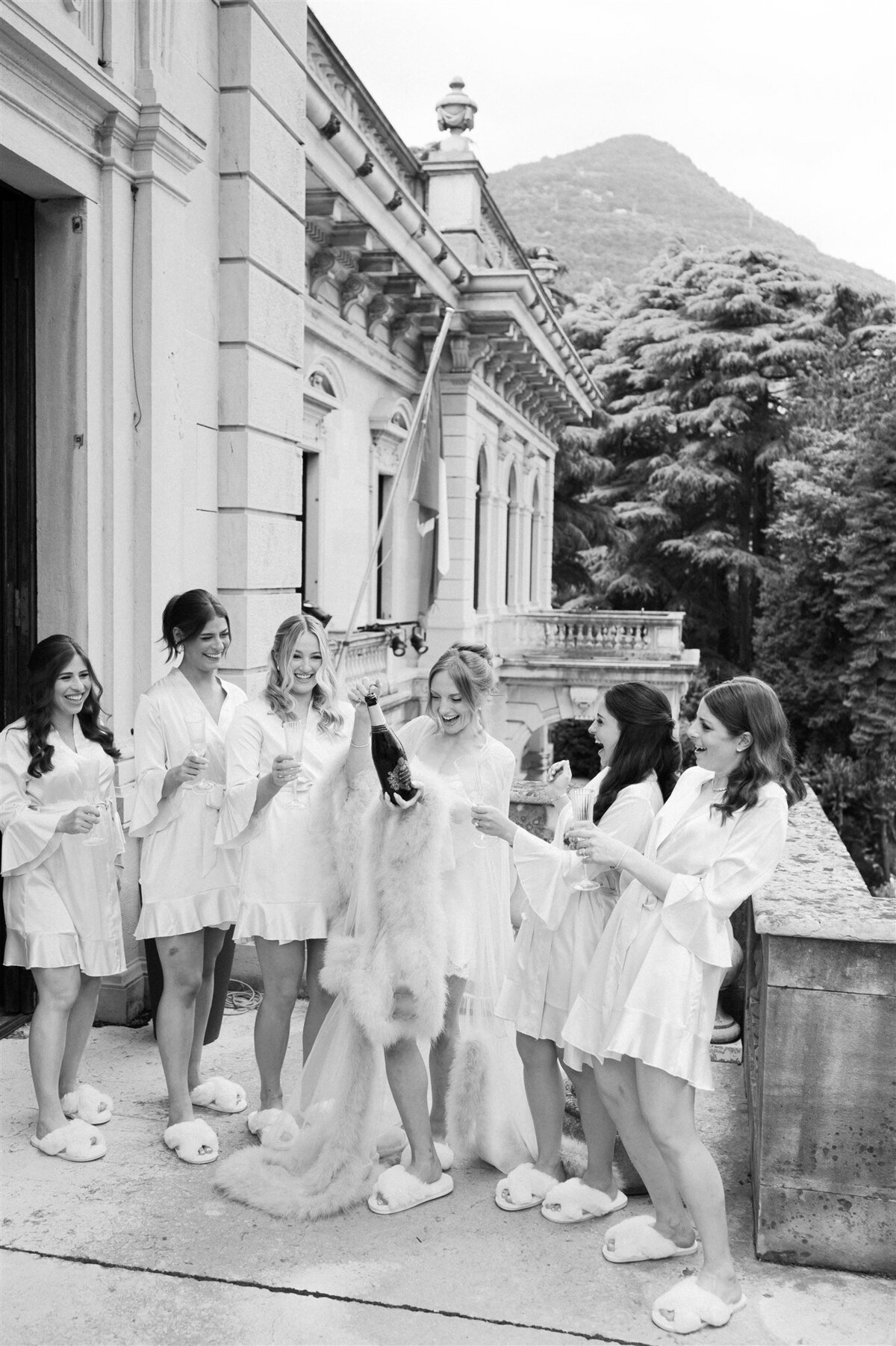LuxuryWeddingVillaErbaLakeComo_YouriClaessens (14 of 197)