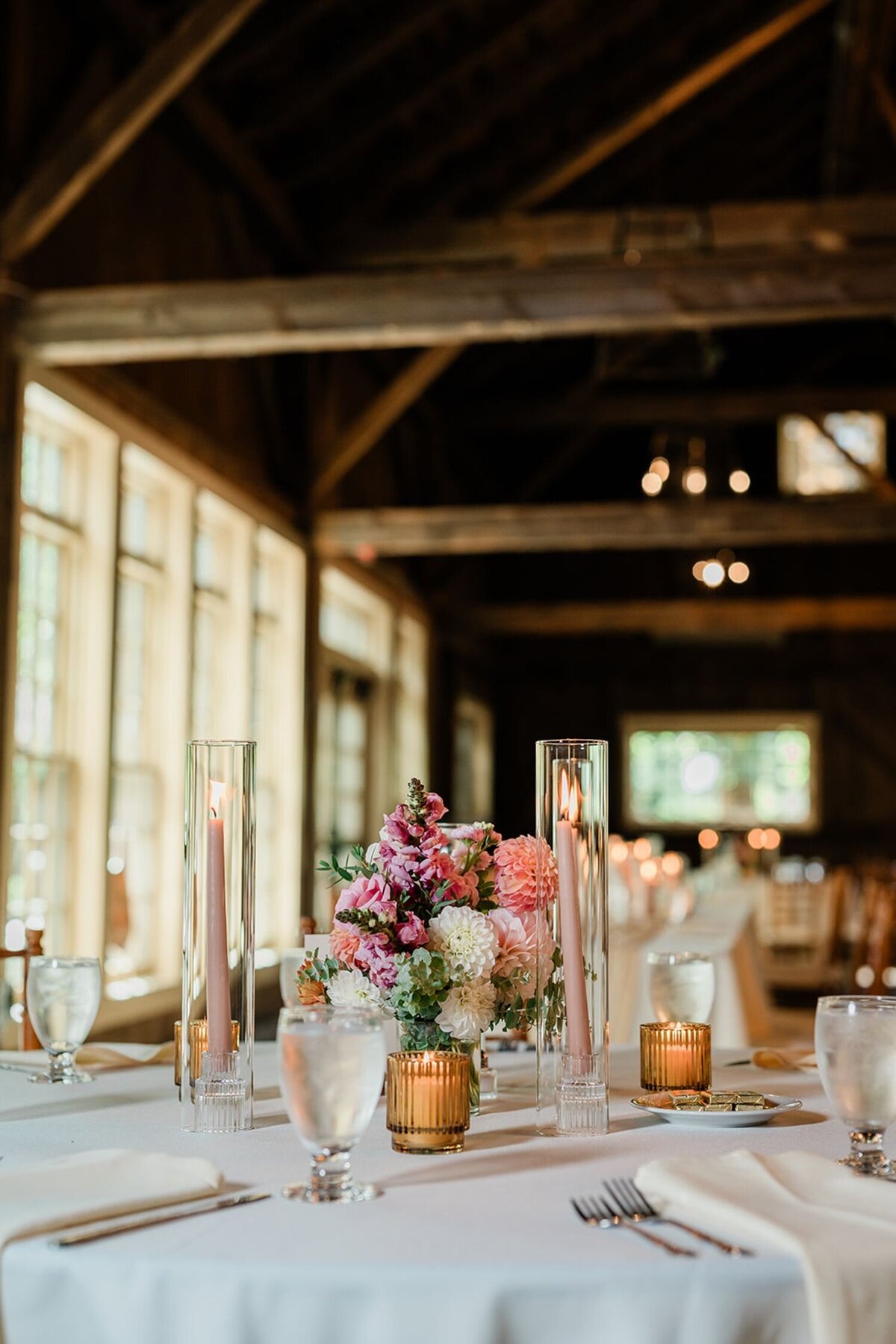 barn-at-quonquont-farm-wedding-margit-anne-photography-01