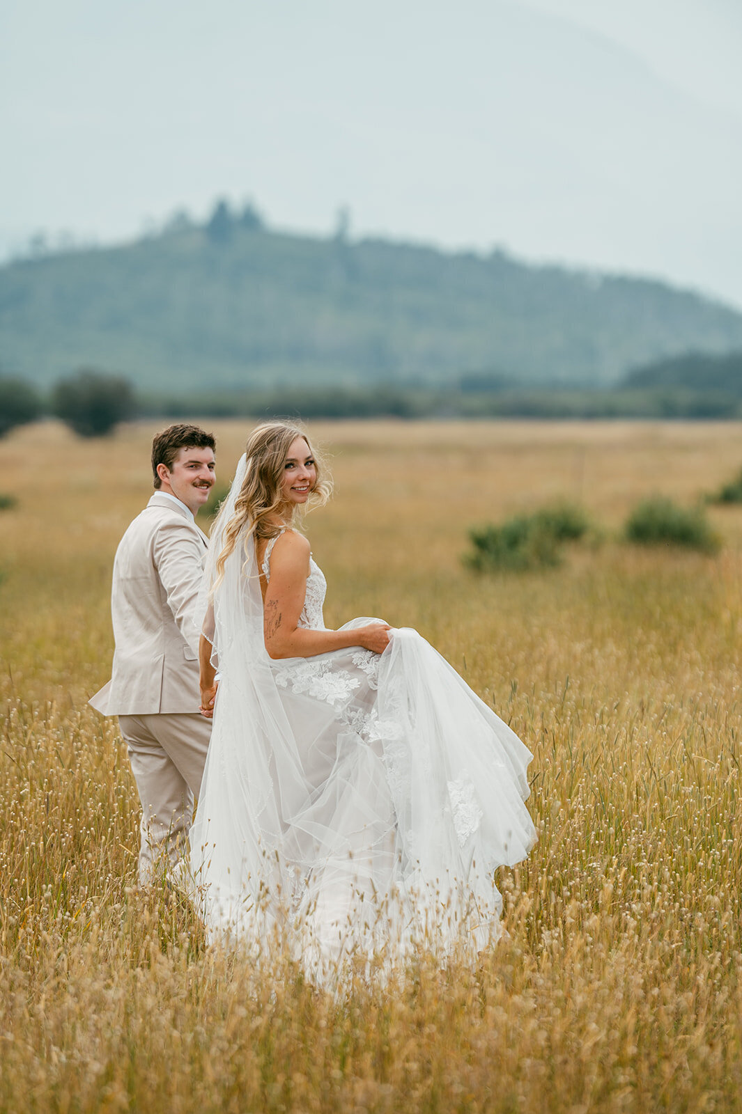 presley-gray-photo-Montana-ranch-elopement-0635
