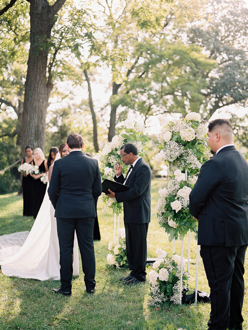 Jessica_Ryan_Great_Oak_Manor_Chestertown_Maryland_Wedding_Megan_Harris_Photography_SMP_-109