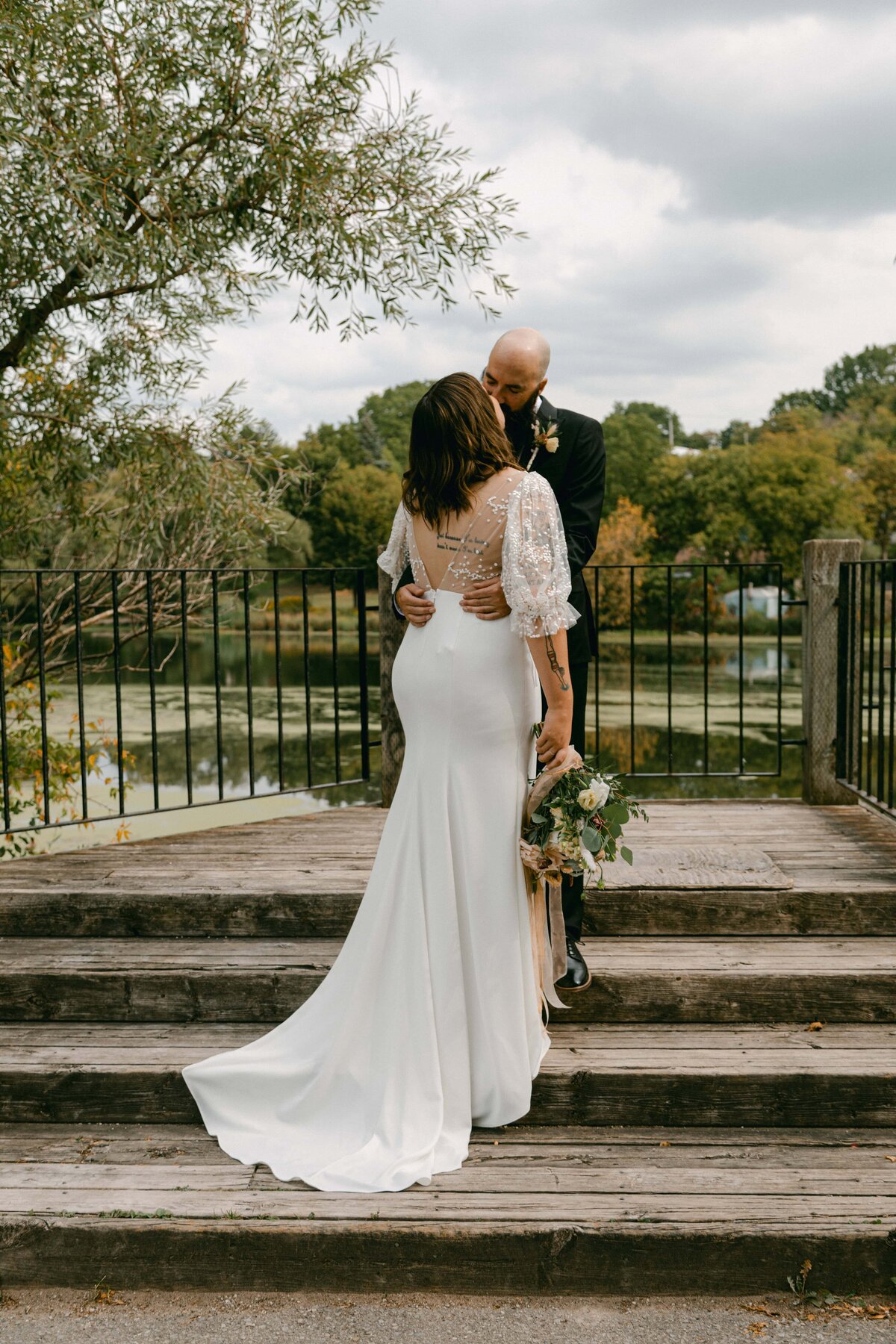 Couple-First-Look-Kiss-33