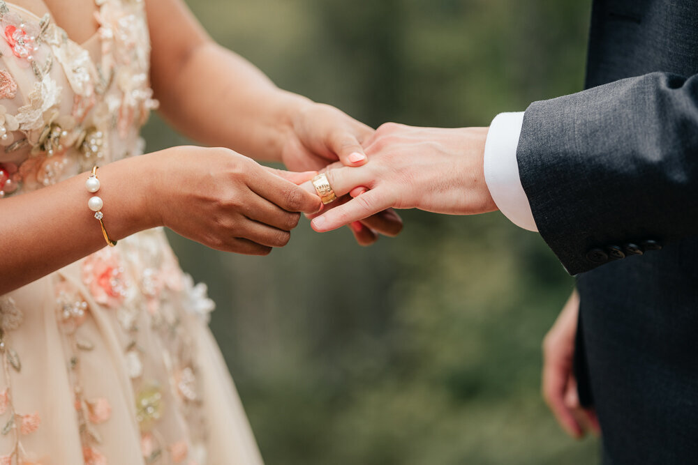 Whimsical-Wedding-Mont-Tremblant-Emma-Persi-Photography-12