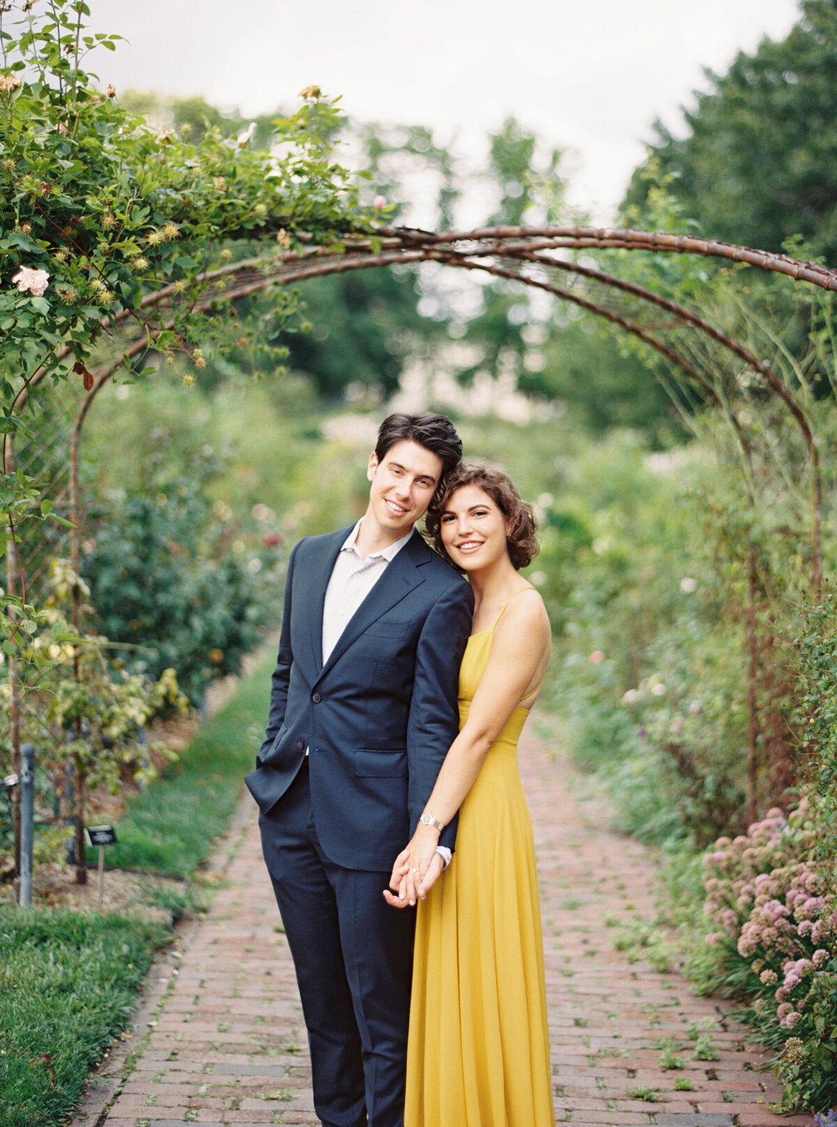 Kirsten&Frank-Fine-Art-Film-Wedding-Photographer-New-York-City-Botanical-Garden-6