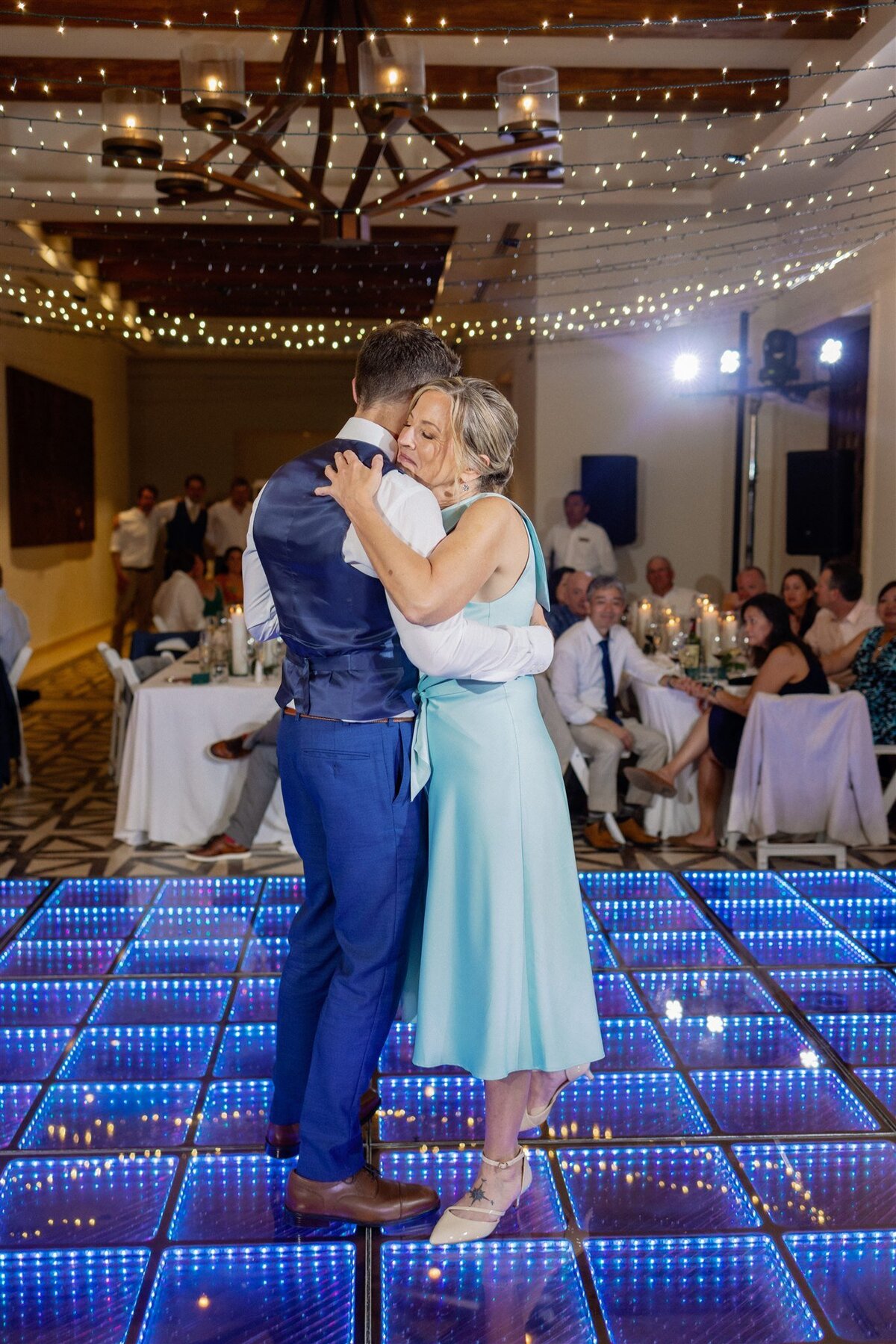 Mexico-Secrets-Akumal-Wedding-Amy-Collin-Xiaoqi-Li-Photography-59