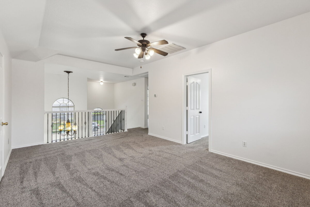 28-5604Glenview_028
