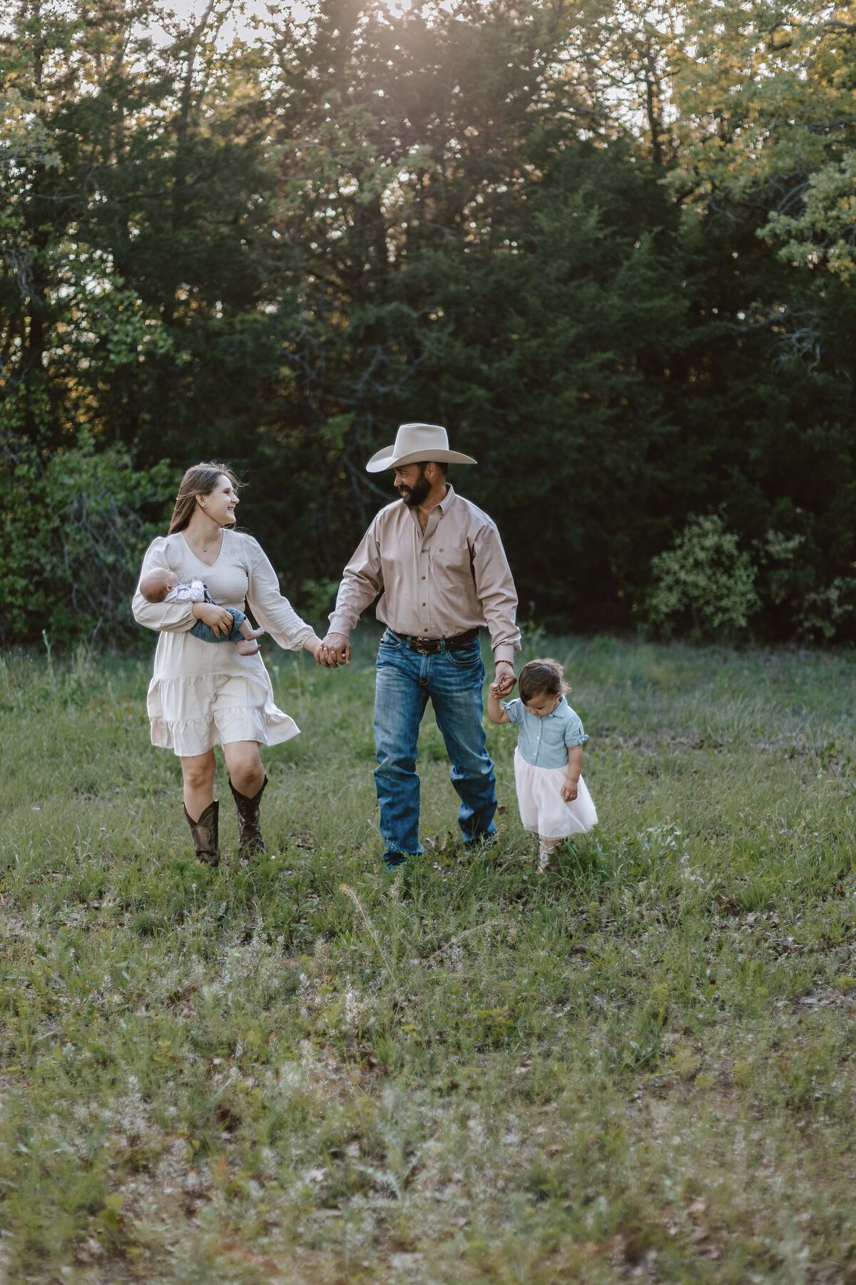 Kjersti Family 4-2024-77SSS