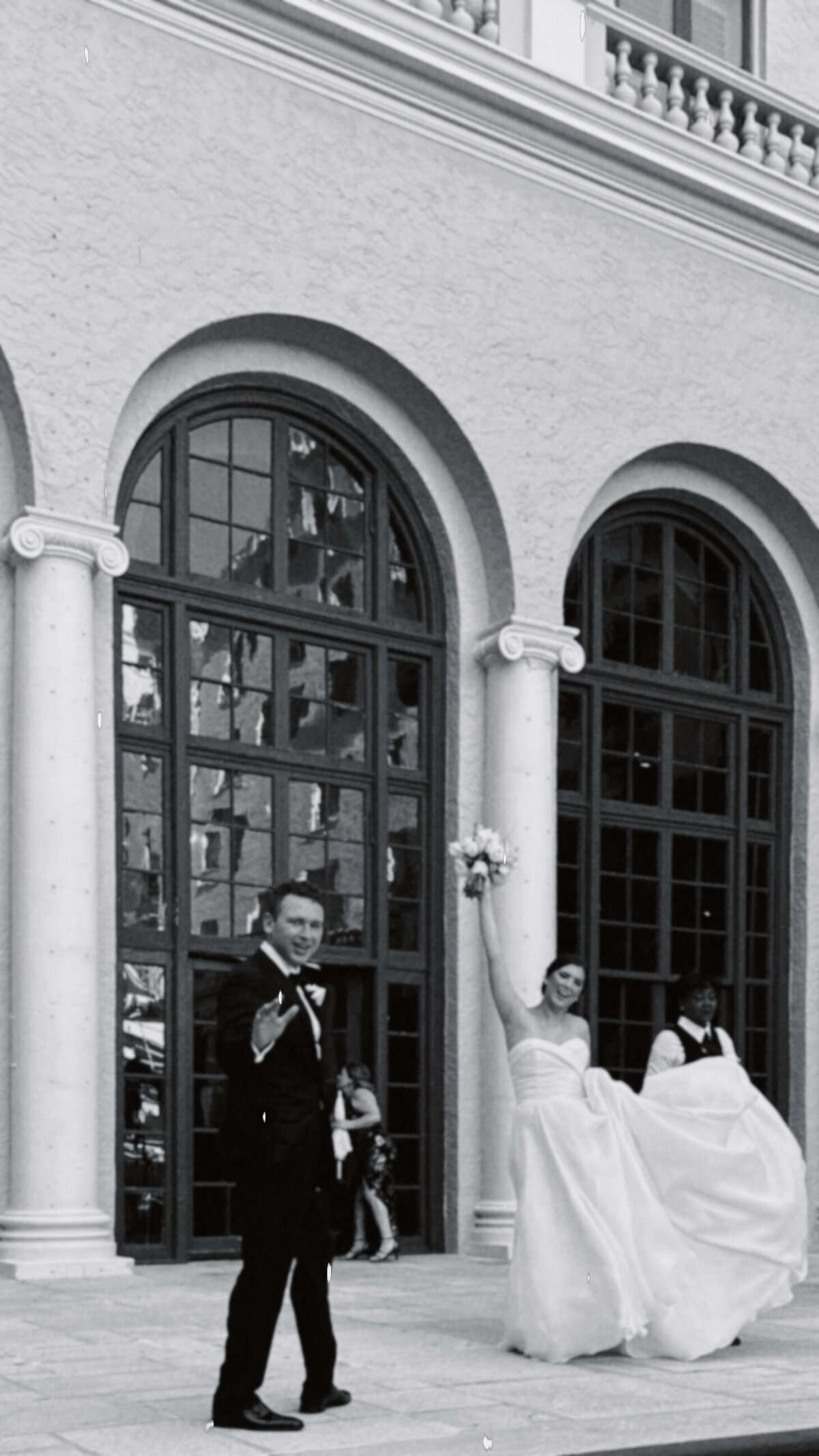 BRIDE+GROOM B&W