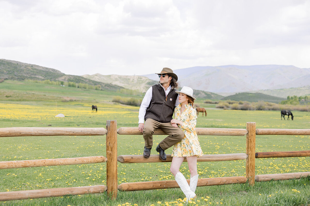 brooke-nash-photography-aspen-colorado-engagement-session-124