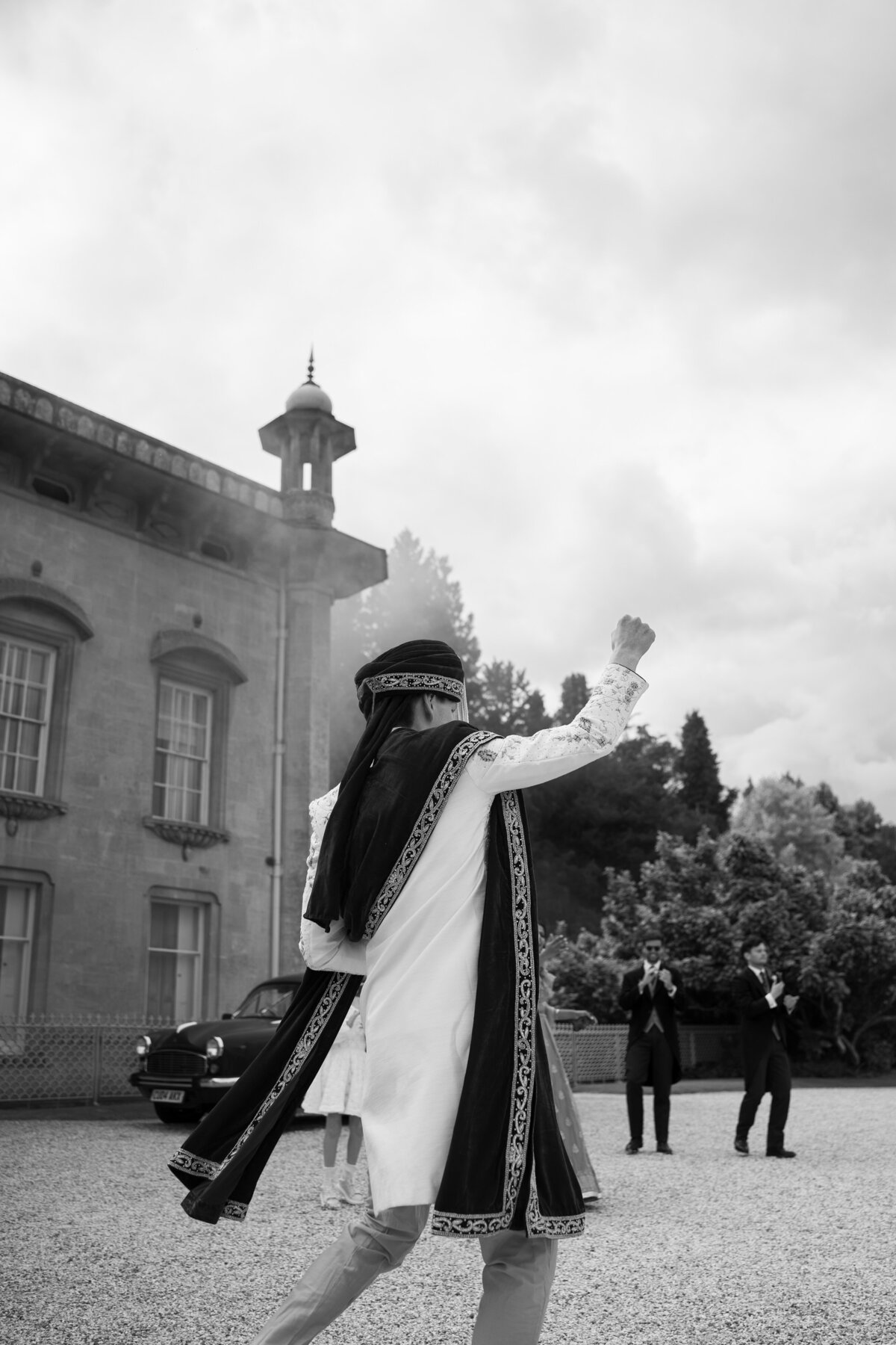 Indian wedding ceremony at Sezincote