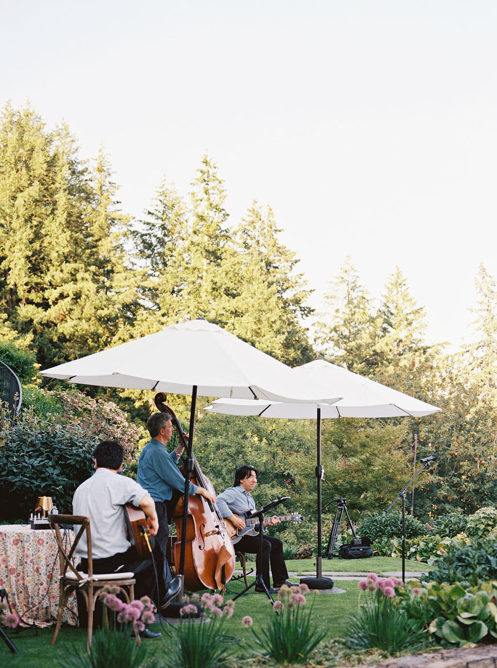 Portland-Oregon-wedding-welcome-party-32040_03