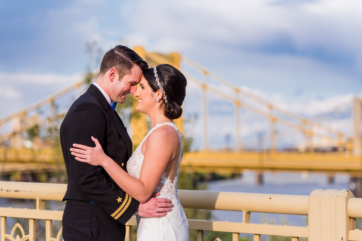 wedding photo on the roberto clemente bridge in pittsburgh