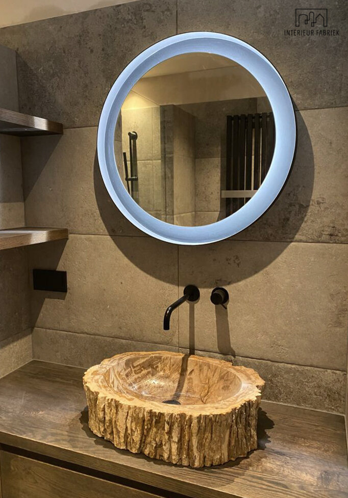 Interieurdesign Woerden, Interieurontwerpstudio Woerden, Interieurontwerper Woerden, Interior design Woerden, Interieurstudio Woerden, Interieur ontwerpen Woerden, Interieur ontwerp Woerden, Interieurinrichting Woerden, Interieurstylist Woerden, Zwarte kranen Woerden, Interieurontwerp Woerden, Interieuradvies Woerden, Badkamer Woerden, Badkamerontwerp Woerden, Zwart toilet Woerden, Toilet Woerden, Ronde spiegels Woerden, PVC Vloer Woerden,
