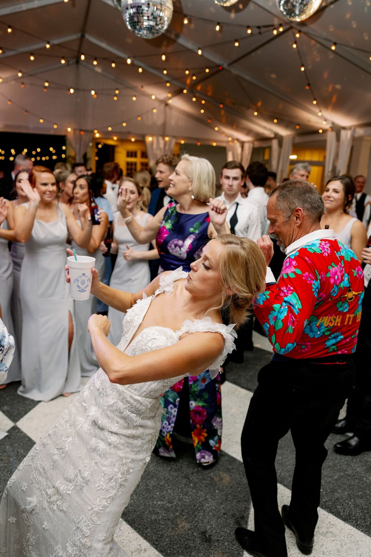 brittany-pannebaker-tampa-florida-destination-wedding-photographer-the-celebration-tampayachtclubwedding-7