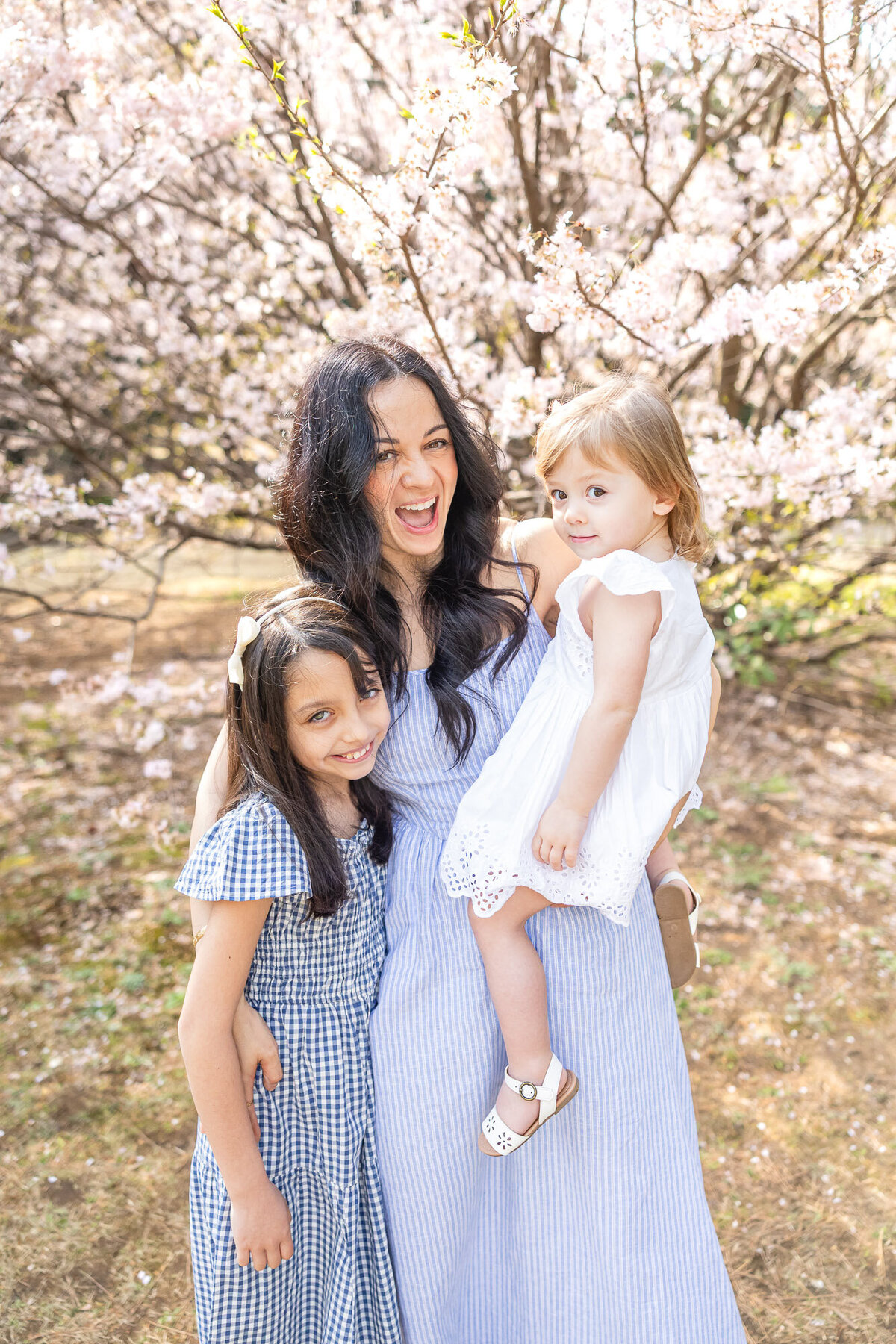 Tokyo-Cherry-Blossom-Family-Photographer_250327_316