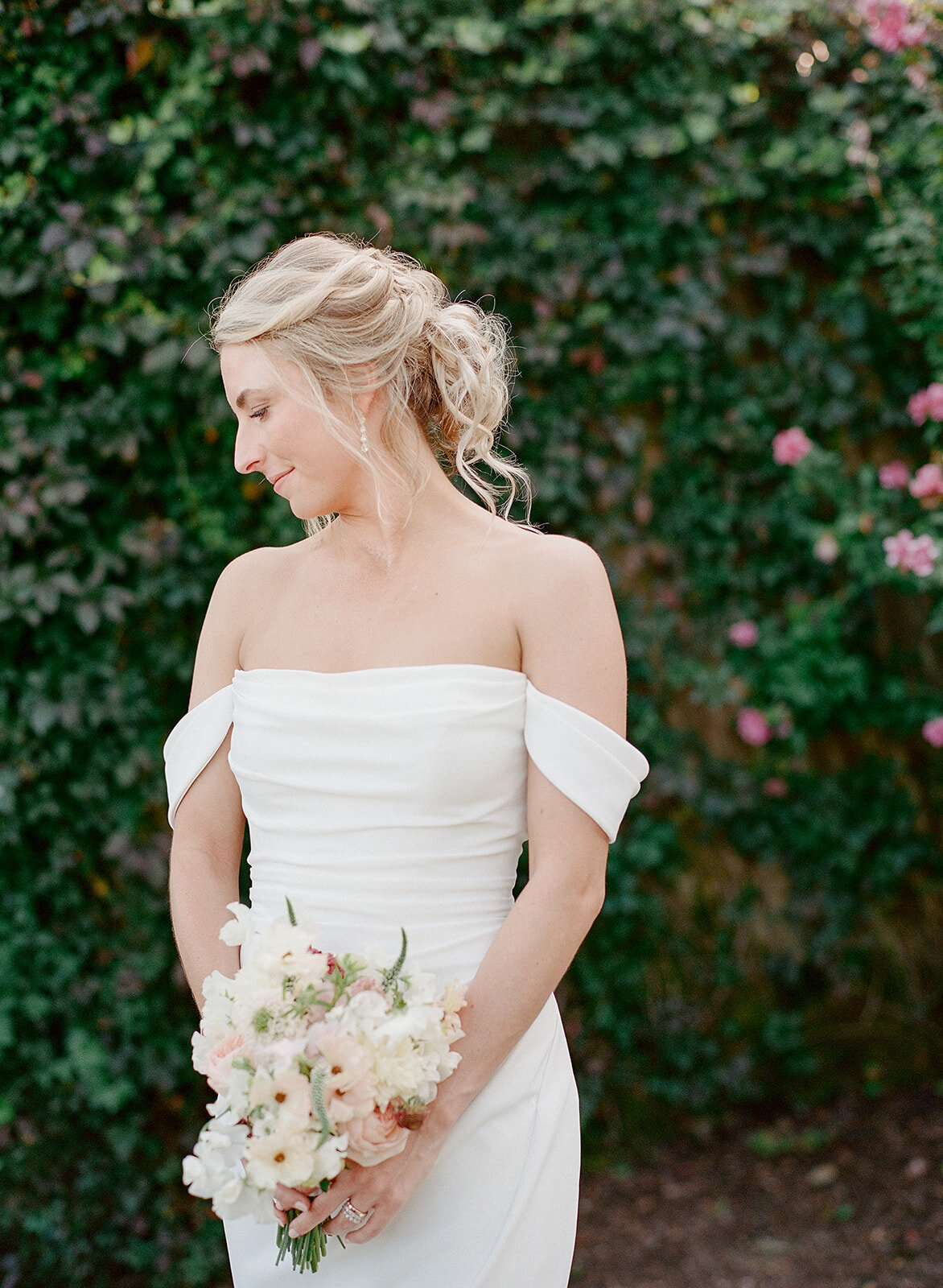 Wedding_Chanler Cliff Walk_Newport Mansions_RI__370731514_0016©HilaryBlock