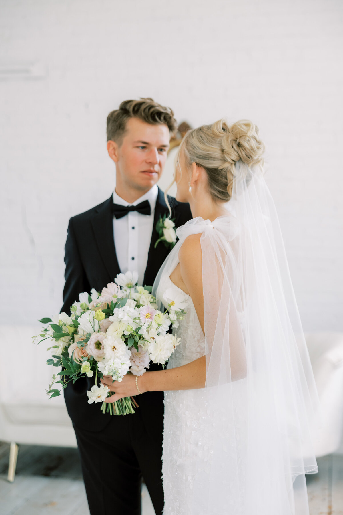 Minneapolis-wedding-photographer-25