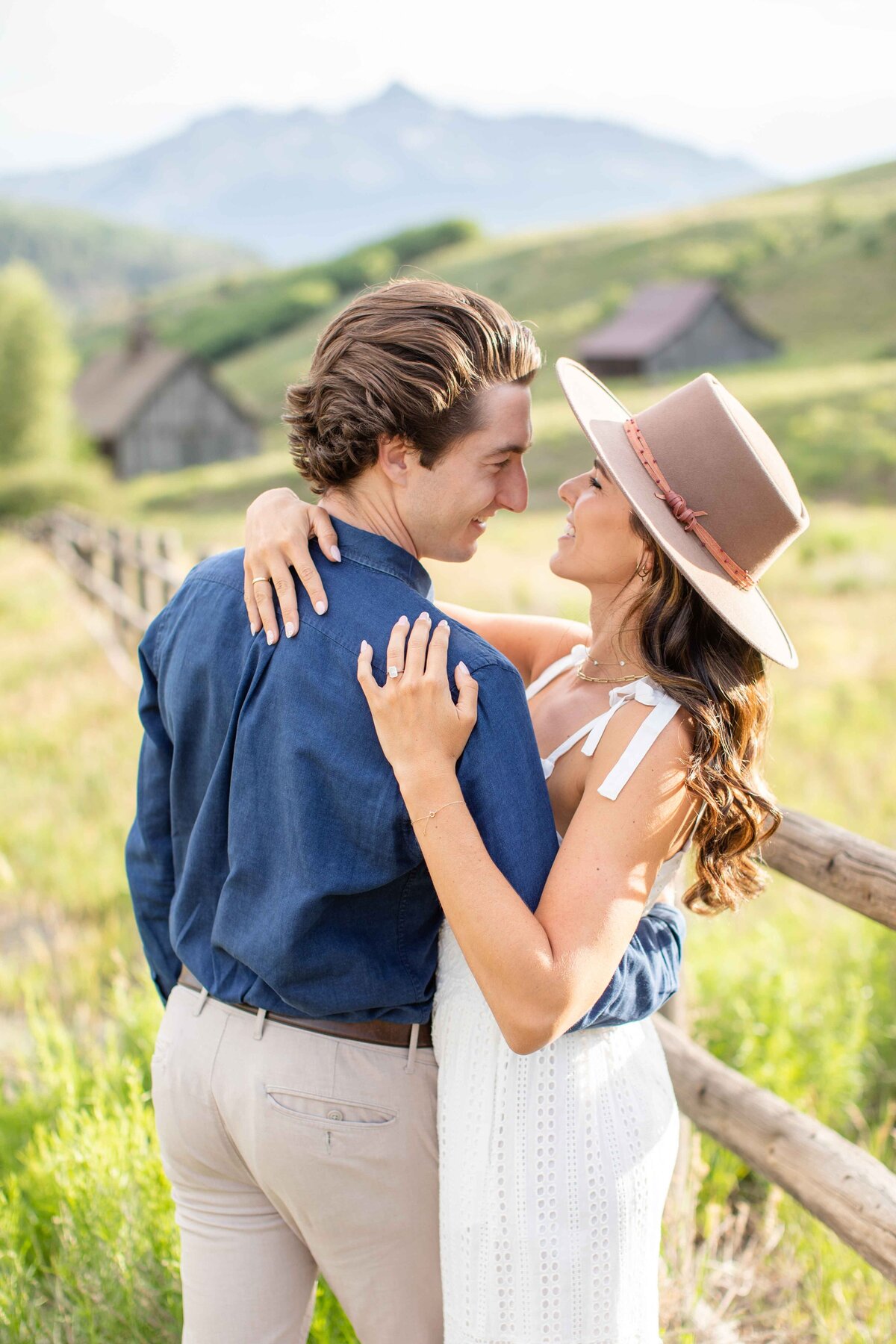 telluride engagement photographer | Lisa Marie Wright Photography