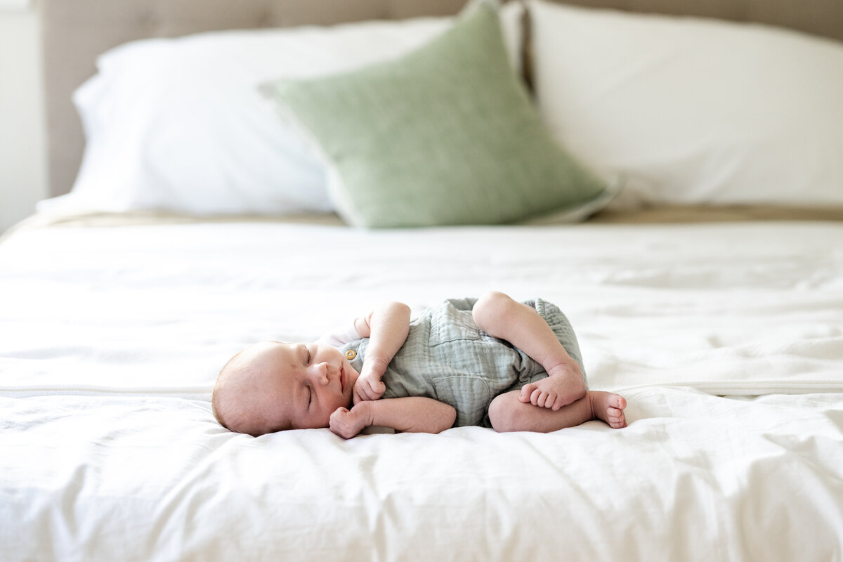 in-home-newborn-photo-shoot-14
