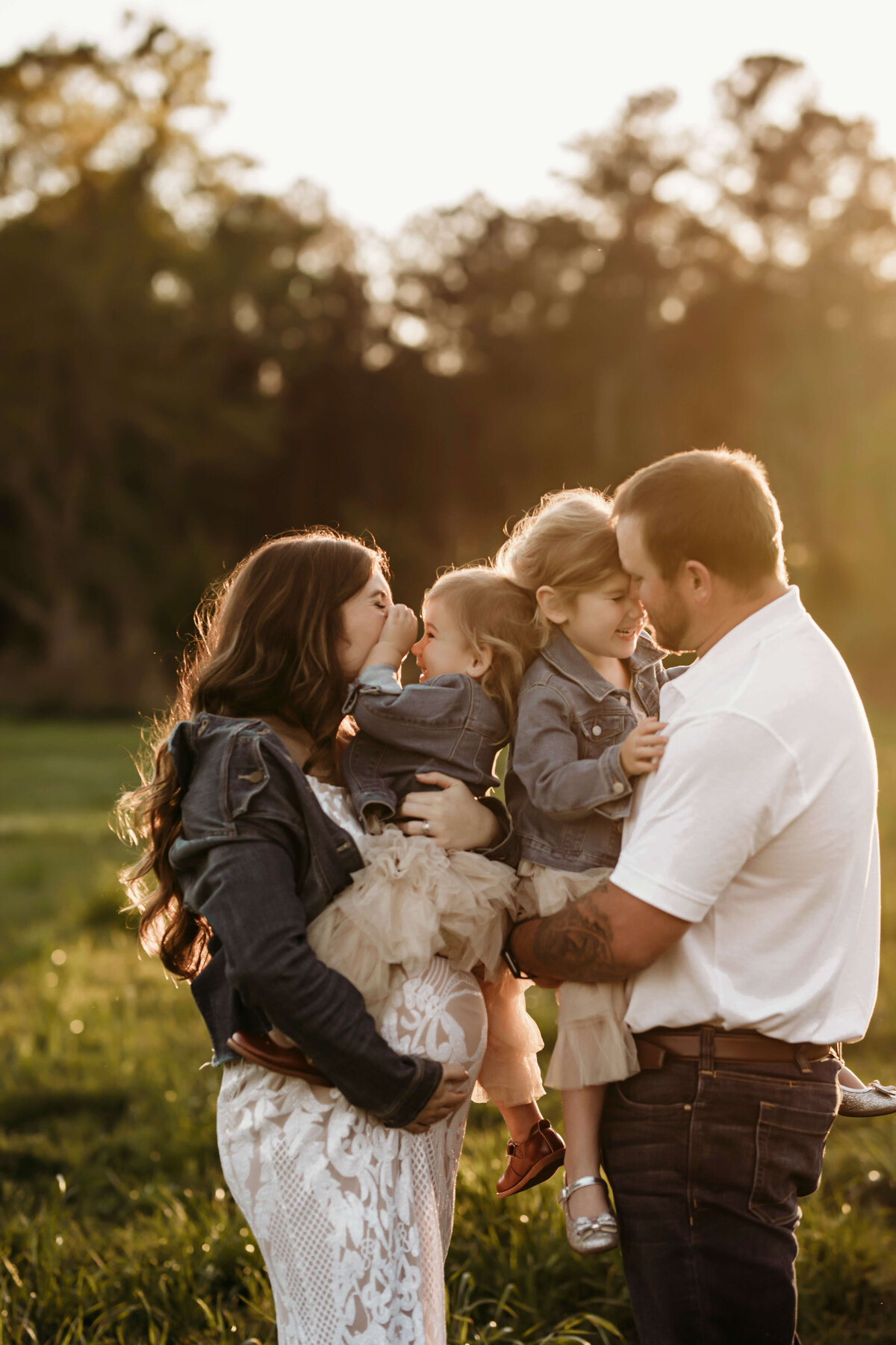 family-photo-of-mobile-alabama-newborn-photographer-deep-roots-photography (7)
